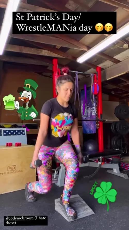 WWE Bayley / Davina Rose / Pamela Rose Martinez - Video