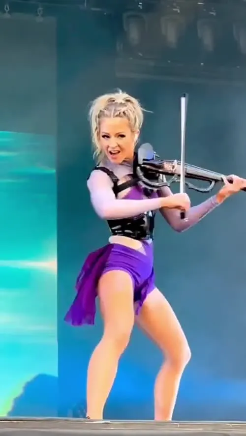 Lindsey Stirling - Video