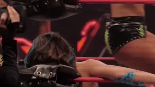 Toni Storm - Video