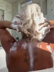 Rita Ora - Video