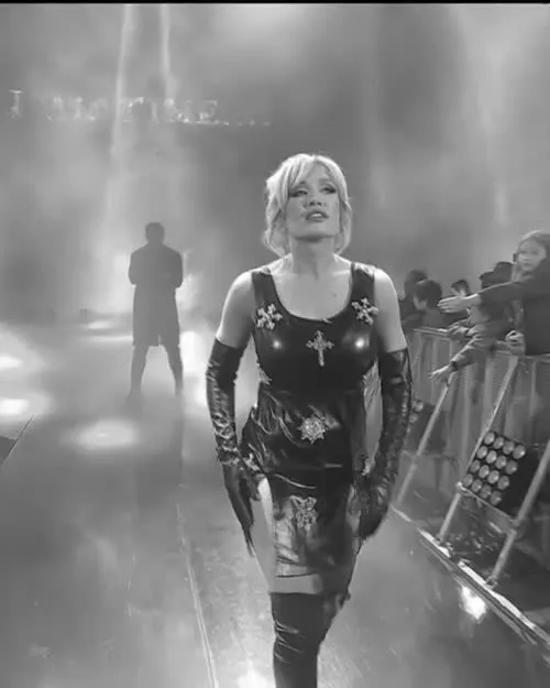 Scarlett Bordeaux - Video