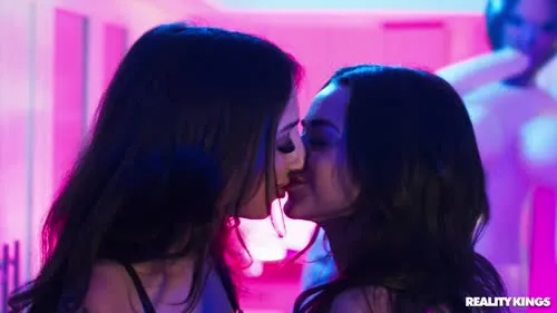Nikki Nicole | NikkiNicoleBby - RKPrime.26.04.12 Nikki Nicole and Jasmine Banks cum hard or go home XXX