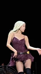 Rosé || Roseanne Park - BLΛƆKPIИK ( BLACKPINK ) - Deadline concert
