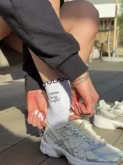 Rose Woo - Rozagripsocks