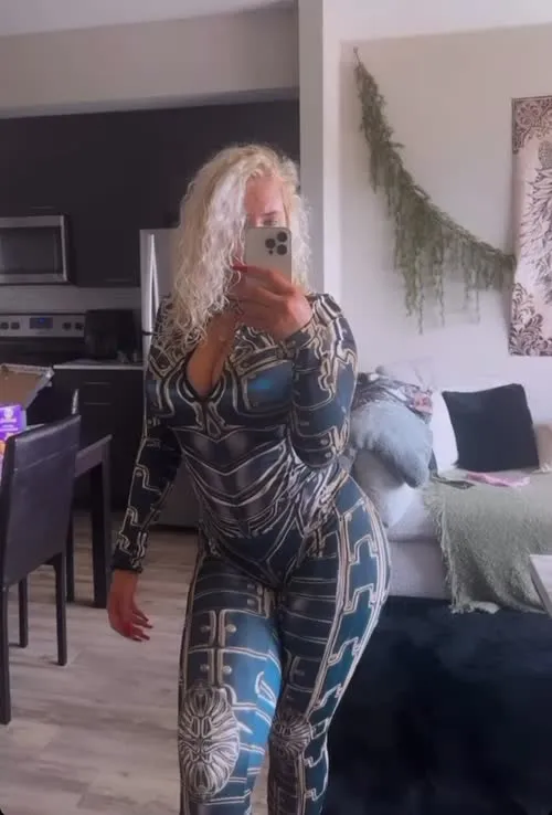WWE Nikkita Lyons - Video