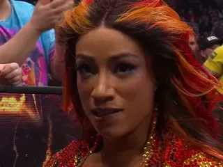 WWE/AEW Sasha Banks | Mercedes Moné - Video