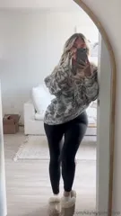 Kayley Gunner - Video