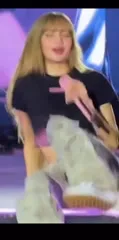 Lisa | BLΛƆKPIИK (Blackpink) - Video #400713