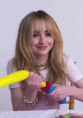 Sabrina Carpenter - Rw6jUunntLa