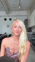 Danielle Moinet / Summer Rae - Video