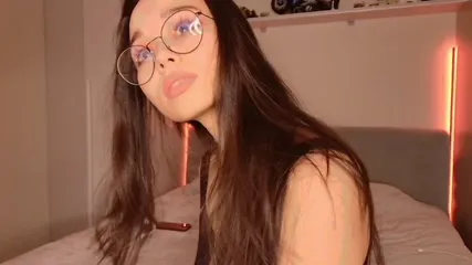 Jennalovellly - Video