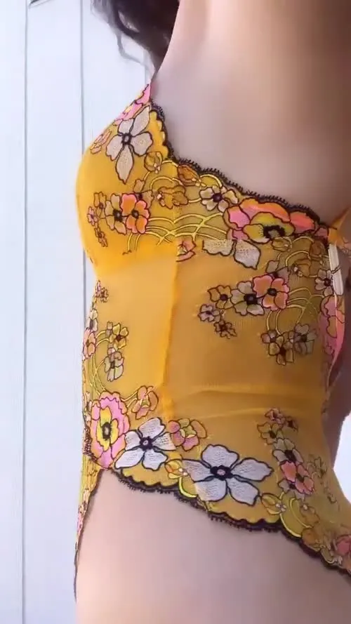 Sabrina Claudio - Video #71356