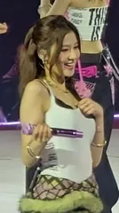 Minatozaki Sana (TWICE) - Sana
