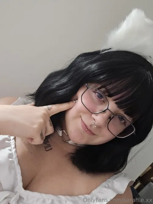 Sarah_e_xx | Cute_aggro_gamer_girl