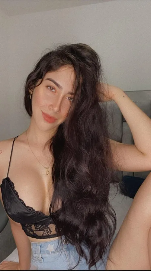 Saralia aka Gummies15
