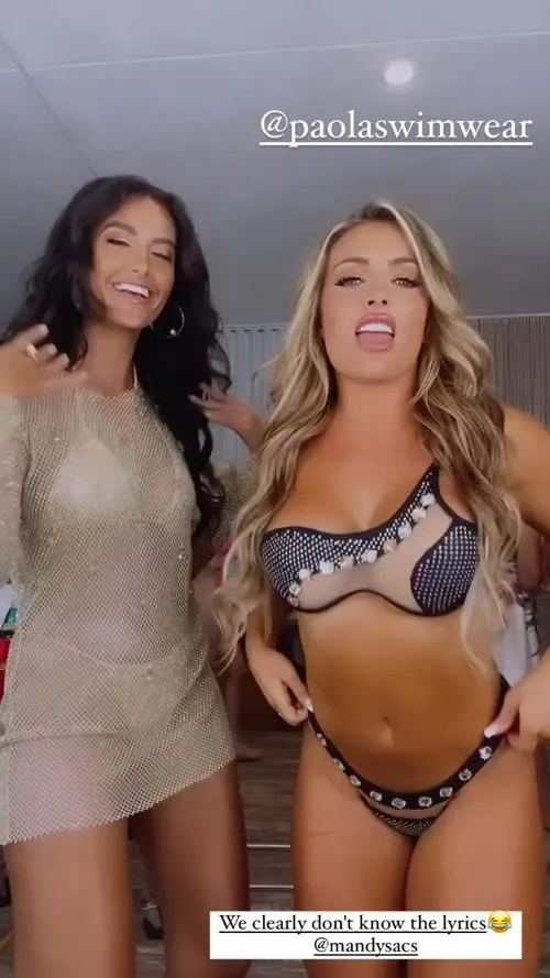 Mandy Sacs | Mandy Rose - SaveIG App