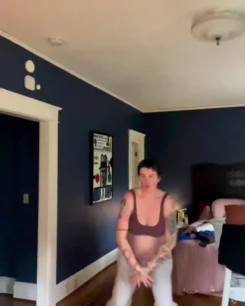 Ireland Baldwin - SaveInsta App - 3065062770537907766 641cd7b3bc43a