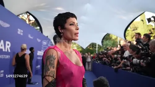 Halsey - SaveInsta App