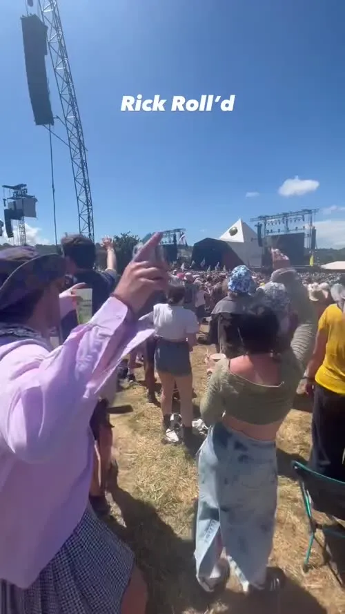 Maisie Williams - Video