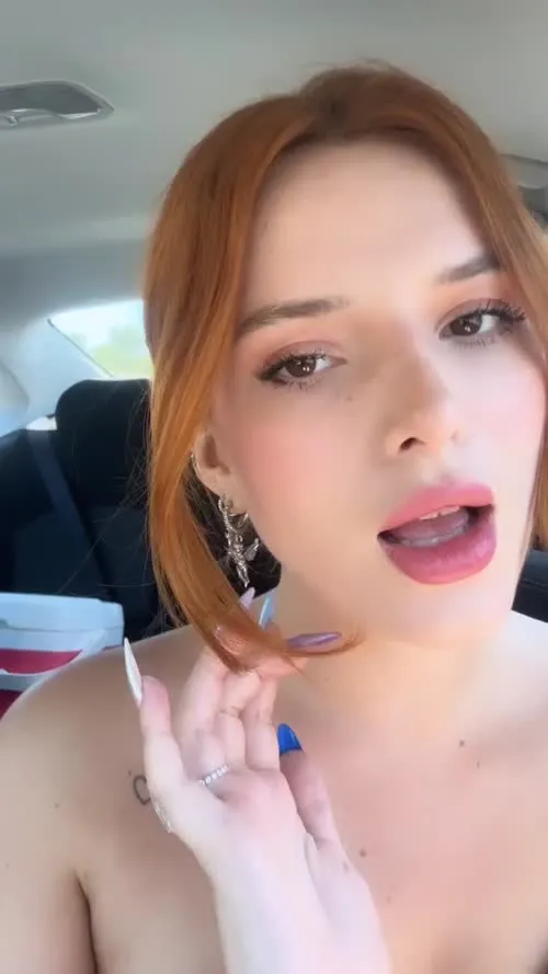 Bella Thorne - SaveInsta App