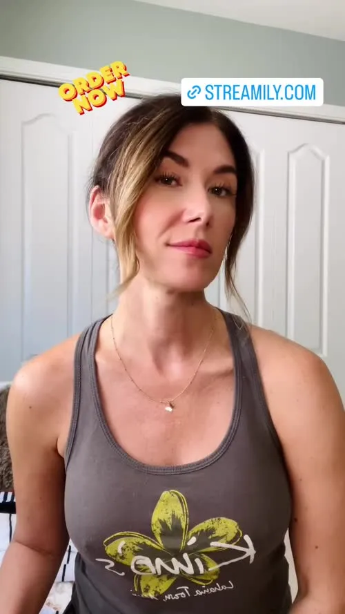 Jewel Staite - SaveInsta App