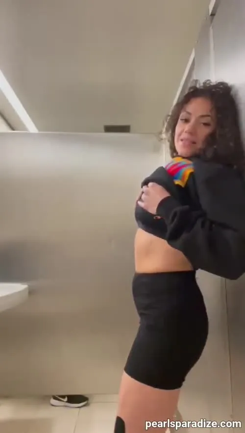 Pearl Gonzalez - Video