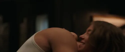 Sydney Sweeney - Scene 01
