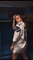 Hailee Steinfeld - Screen recording 01-22-2026 16-39-30 1