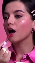 Isabela Merced - Video