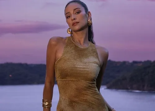 Shay Mitchell