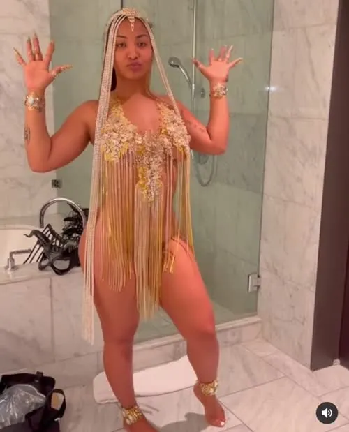 Shenseea - Vid24