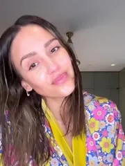 Jessica Alba - Video