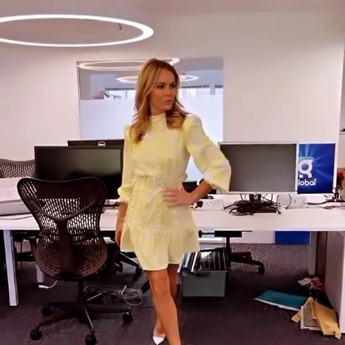 Amanda Holden - Video