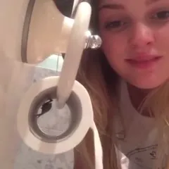 Hallea Jones - Video