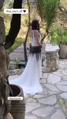 Zoey Deutch - Video
