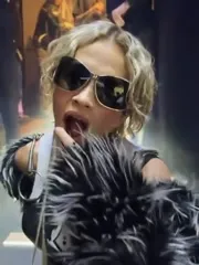 Rita Ora - Video