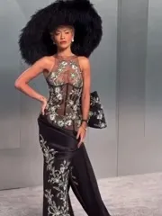 Rita Ora - Video