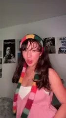 Aubrey Anderson-Emmons - Video