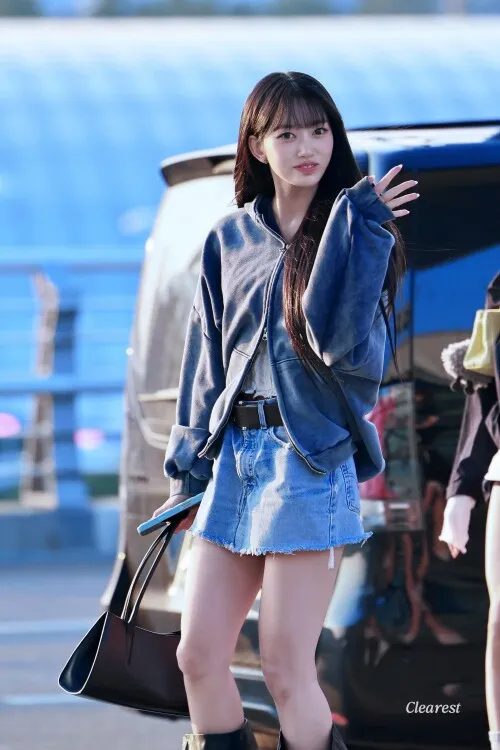 Sooin (Kim Soo-in, Swim Kim) MEOVV