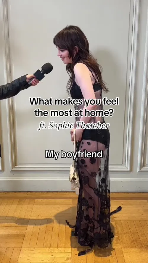 Sophie Thatcher - Video