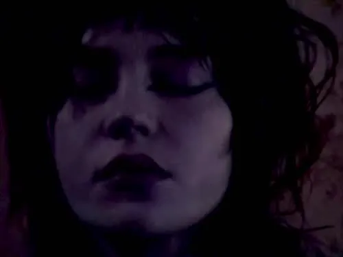 Sophie Thatcher - Video