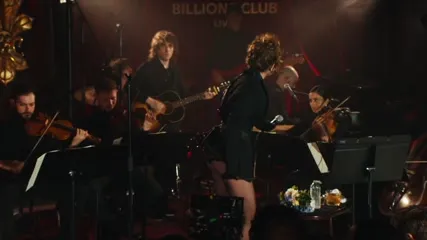 Miley Cyrus - Video