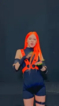Kim Chaewon 김채원 [Le Sserafim] - 이빨 사이 낀 SPAGHETTI LE SSERAFIM 르세라핌 KIMCHAEWON 김채원 EAT IT UP SPAGHETTI