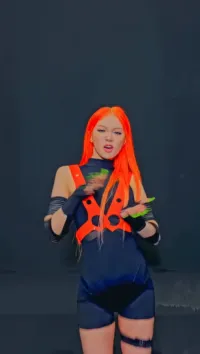 Kim Chaewon 김채원 [Le Sserafim] - 이빨 사이 낀 SPAGHETTI LE SSERAFIM 르세라핌 KIMCHAEWON 김채원 EAT IT UP SPAGHETTI