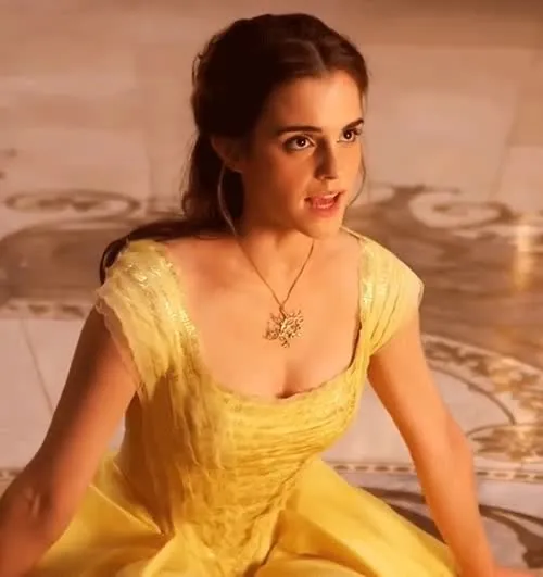 Emma Watson - Spanish wavyeelelephant-mobile