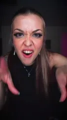Vicky Psarakis - Video