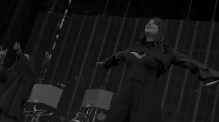 Courtney Laplante (Spiritbox Singer) - Video