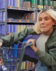 Millie Bobby Brown - Styojkae3is