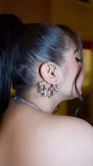 Demetria Obilor - Video