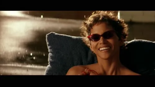 Halle Berry - Video #201096